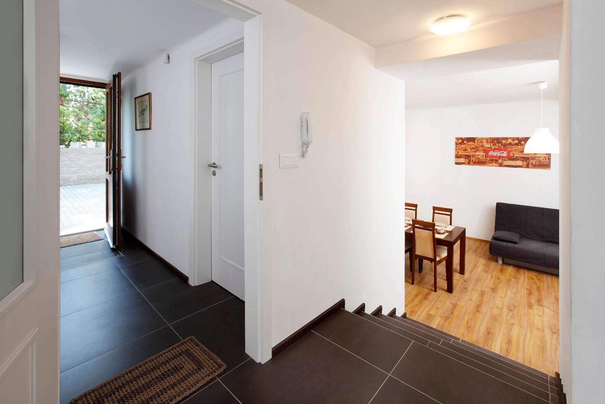 Villa Z - Apartment With Private Parking Brno Luaran gambar